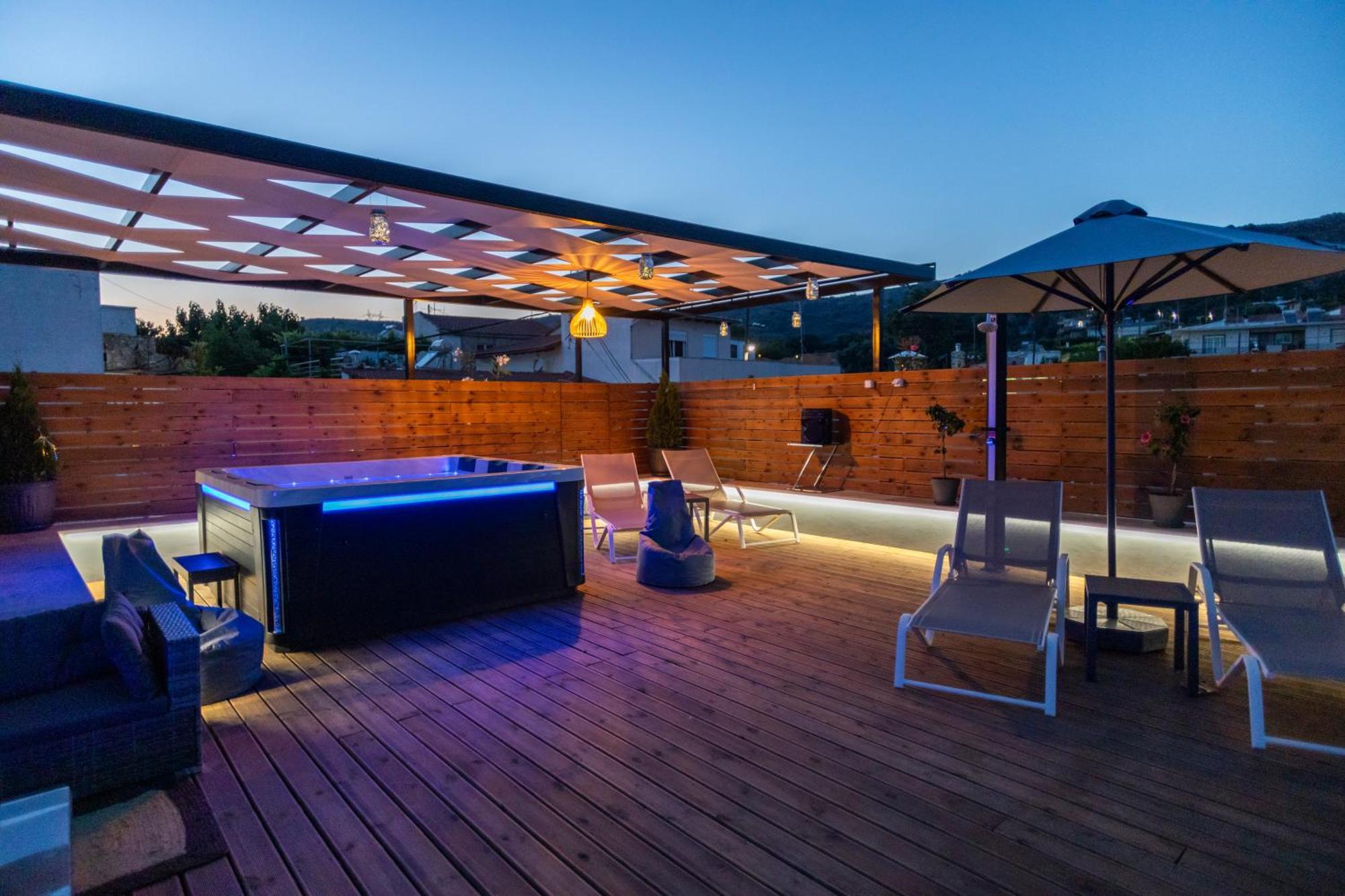 Villa Paris With Rooftop & Jacuzzi Kato Valsamoneron Exterior photo