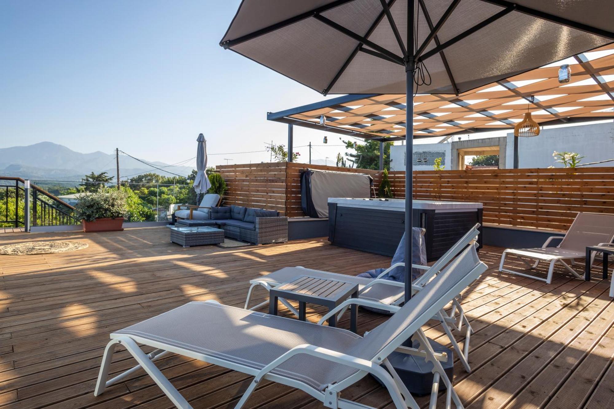 Villa Paris With Rooftop & Jacuzzi Kato Valsamoneron Exterior photo