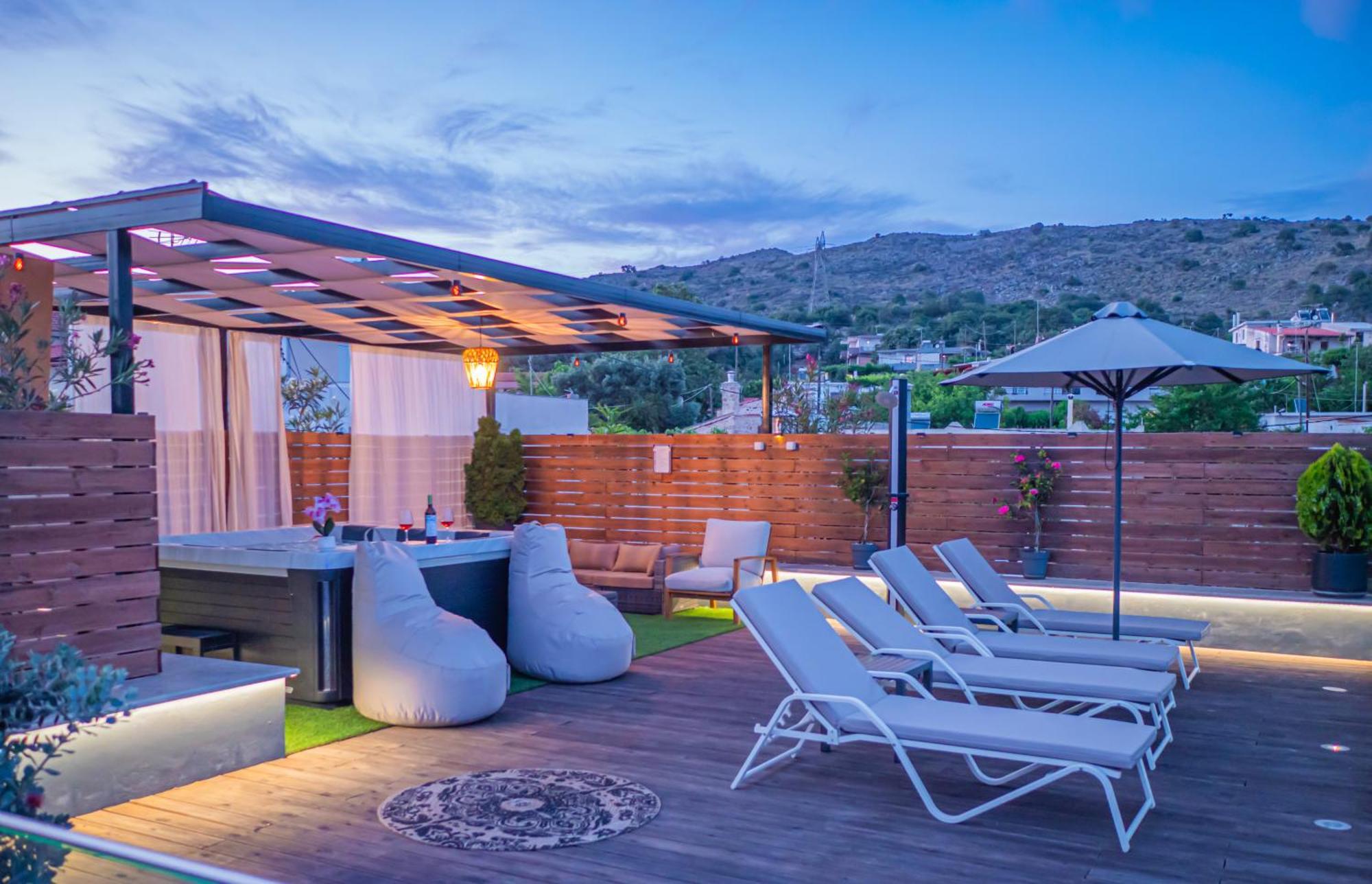 Villa Paris With Rooftop & Jacuzzi Kato Valsamoneron Exterior photo